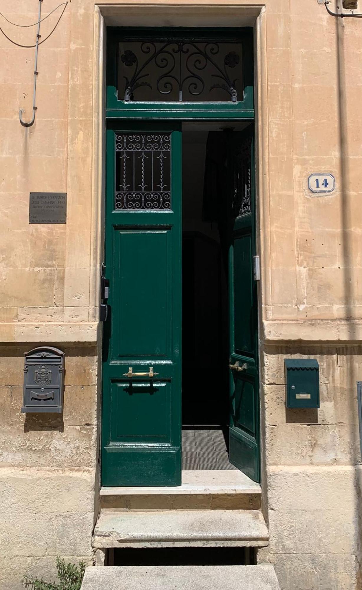 San Lazzaro House A Few Steps From The Center Apartment Lecce Luaran gambar